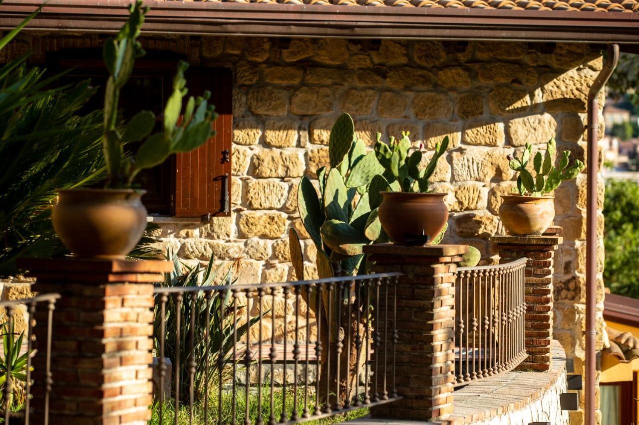 Villa Lara Tortorici Esterno foto