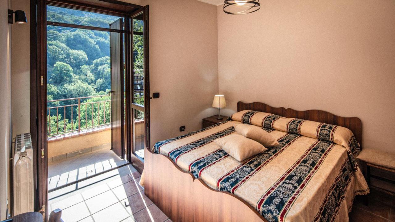 Villa Lara Tortorici Esterno foto